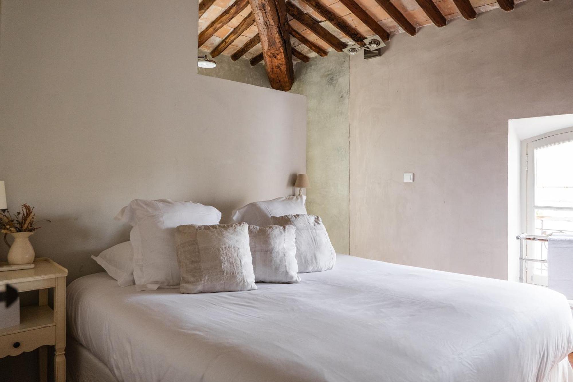 Le Galinier Lourmarin, A Beaumier Guesthouse Bilik gambar