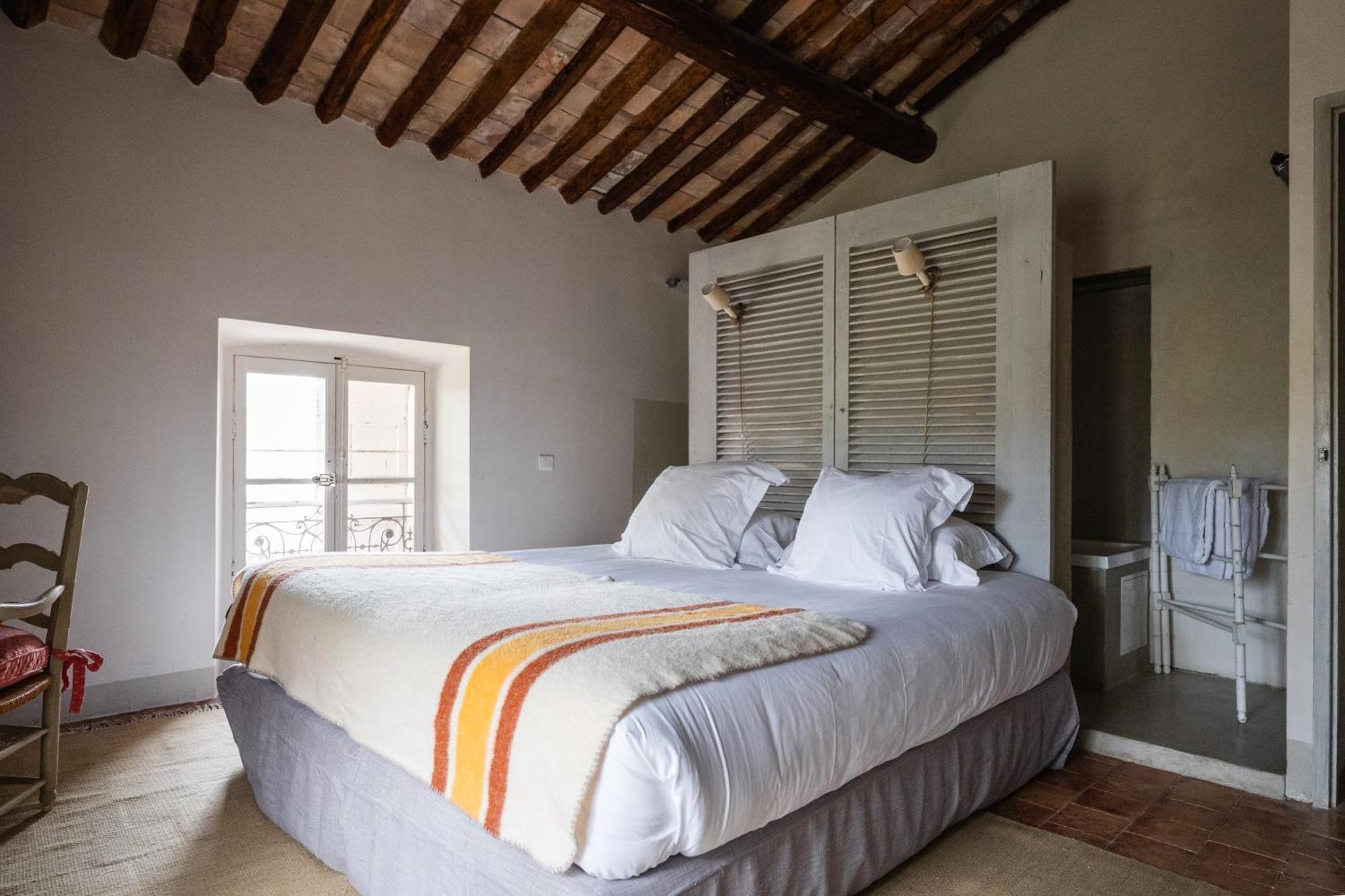 Le Galinier Lourmarin, A Beaumier Guesthouse Bilik gambar